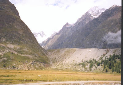 (1970m) La moraine du glacier du miage.