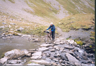 (2180m) Passage d'un Gu prs du Lac Chcroui...