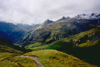 (2300m) Tout au fond : Les chapieux