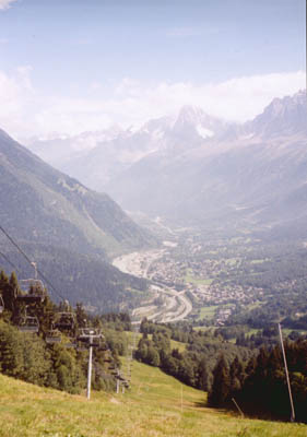 (1580m ) La valle de Chamonix depuis 'Le Terrain'